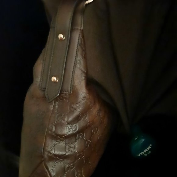 AUTHENTIC  GUCCI  HOBO BAG - Picture 4 of 4